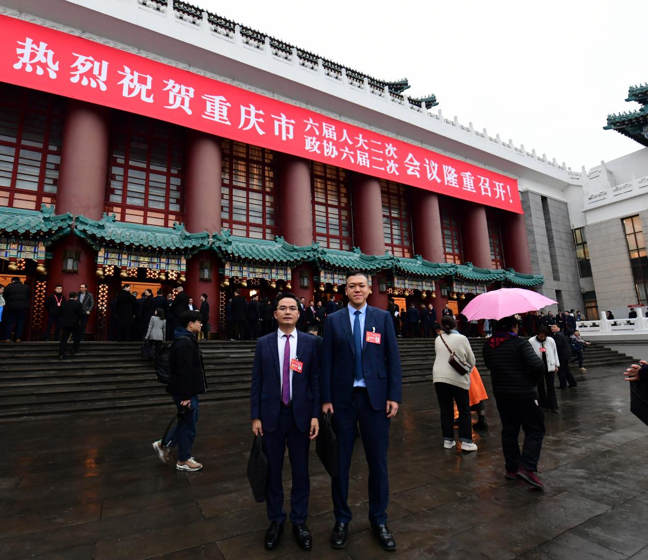 重慶巨成集團總經理黃怡霖參加重慶市第六屆人民代表大會第二次會議
